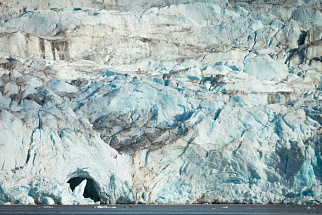 Glacier adventure to Alkhornet and Esmarkbreen