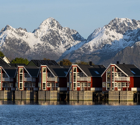 Cruise along the Norwegian coast