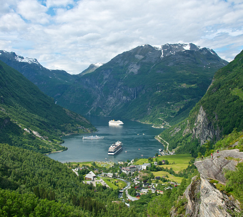 Fjords, Waterfalls and Trolls: Travelling in Norway